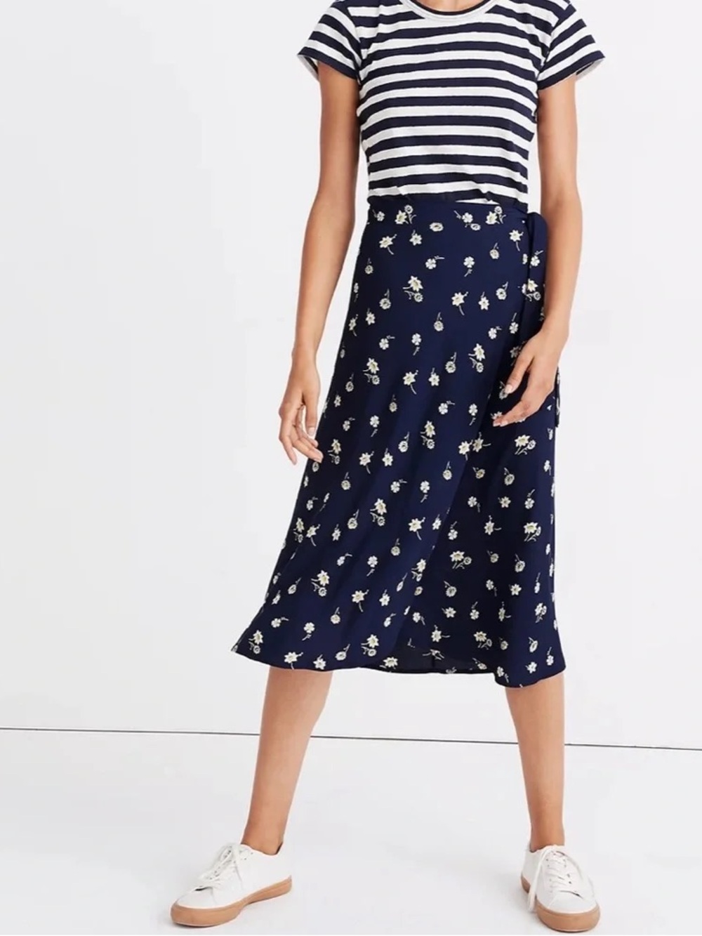 Madewell Navy Floral Tie-Waist Midi Skirt